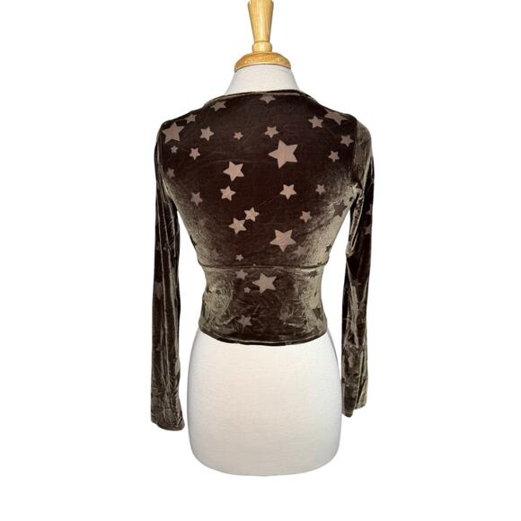 OUT FROM UNDER Urban Outfitters Green Stars Velvet Crop Tie Front Top Sz Medium - Picture 3 of 10